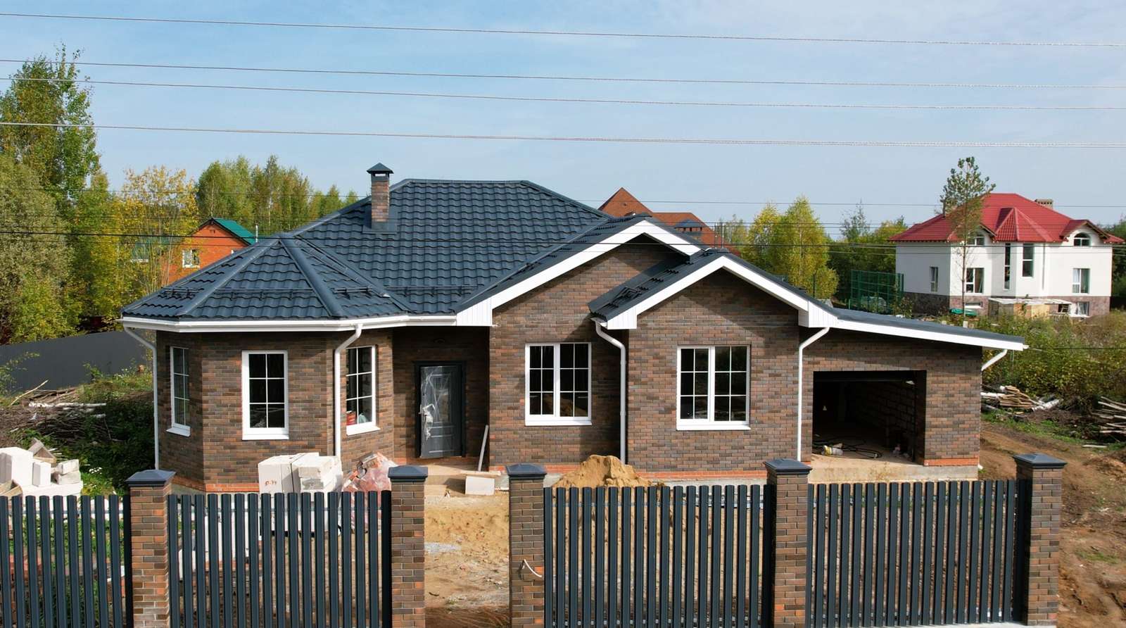 Одноэтажный дом из газобетонных блоков площадью 170 м2